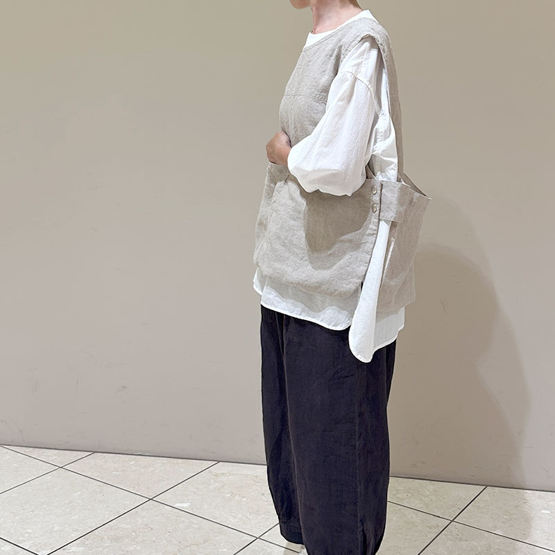 ティグルブロカンテ リネンシャンブレー ハンティングビブベスト unisex Beige