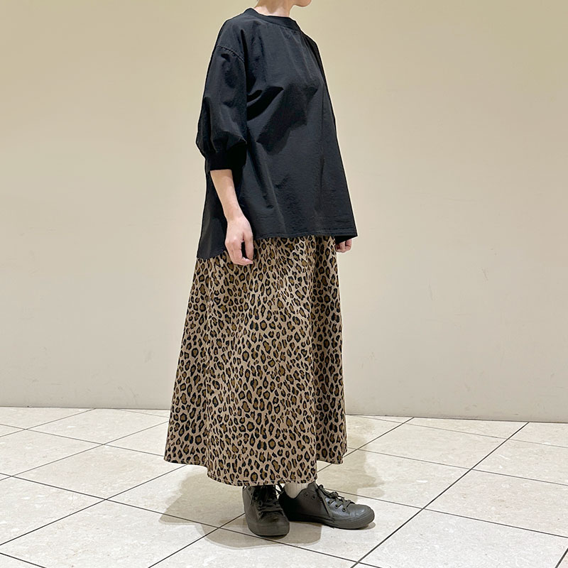 ティグルブロカンテ C/N レオパード ポケットフィセルロングスカート　