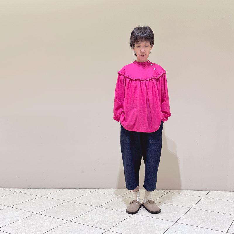 ティグルブロカンテ コットンテンセルローン ラウンドヨークチュニック