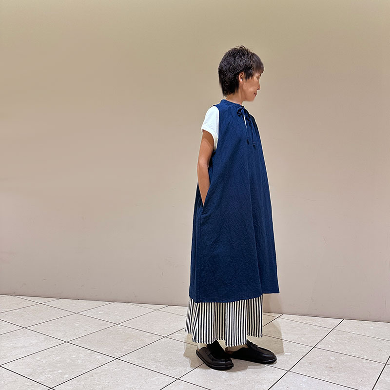 ティグルブロカンテ コットンリネンコードサッカー ギャザーTie N/S ワンピース AI