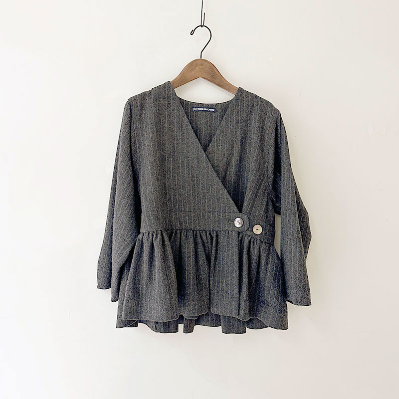 ティグルブロカンテ ピンストライプウール ベルトギャザーチュニック