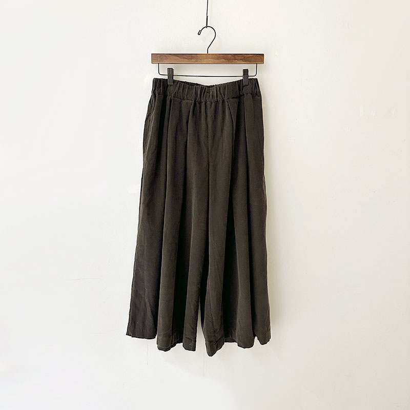 ティグルブロカンテ 東炊きシャツコール ビックタックキュロット