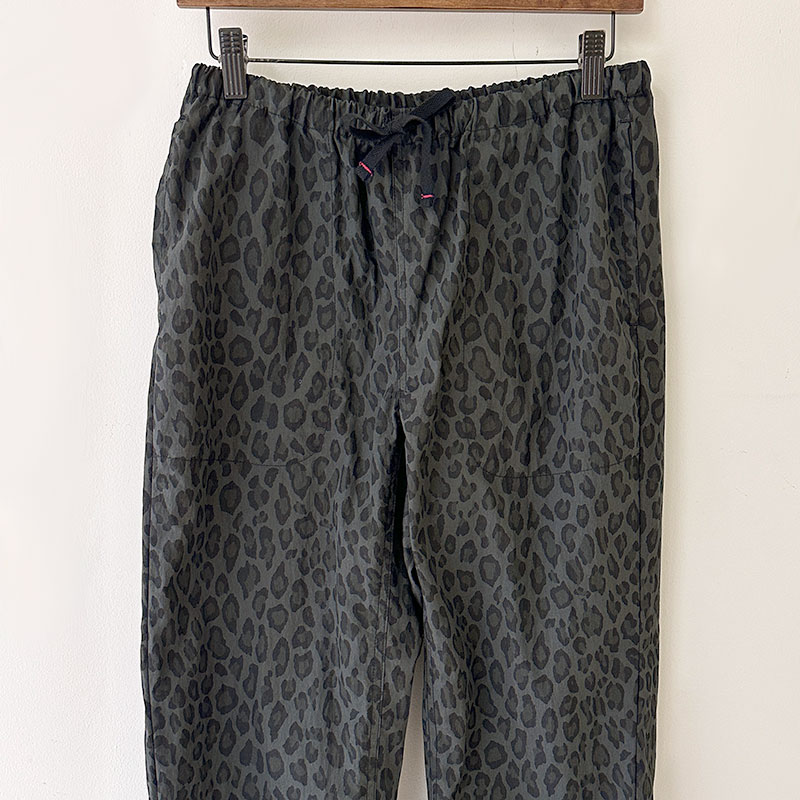 ティグルブロカンテ コットンナイロン レオパード タゴサクロングパンツ unisex