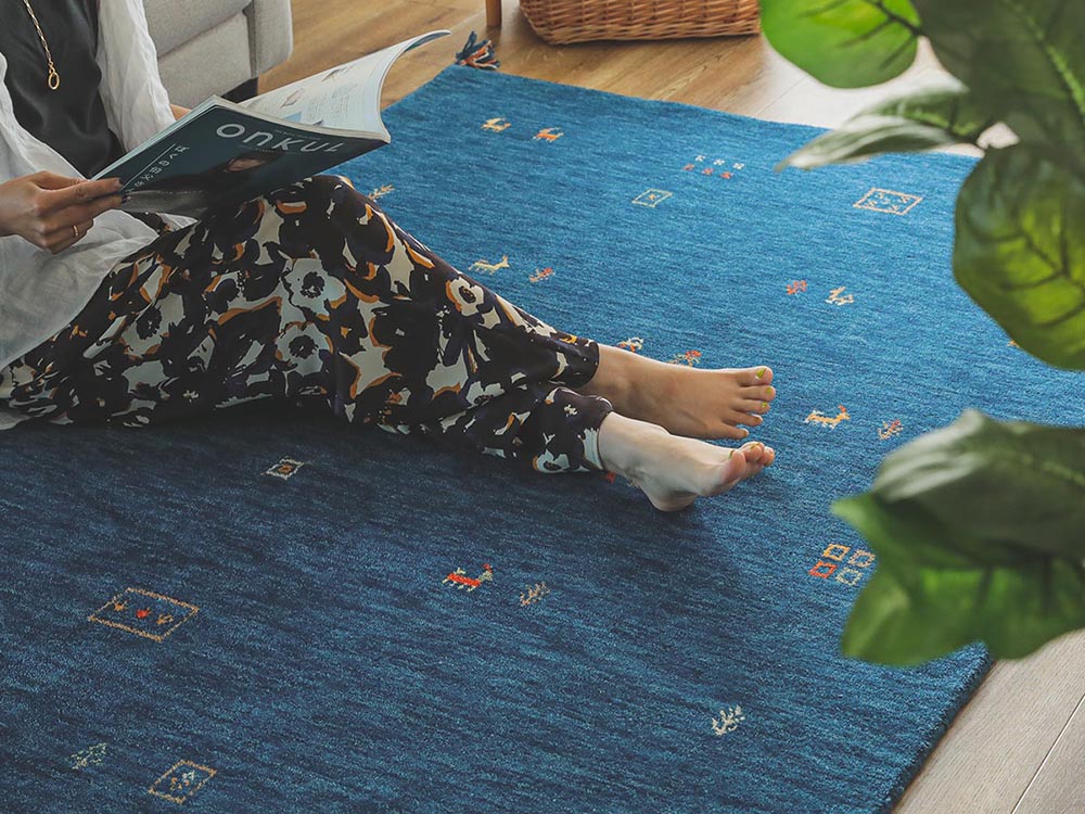 閉店セール定価100000天然ウール100%高級手織り絨毯 ギャッベ さみし 