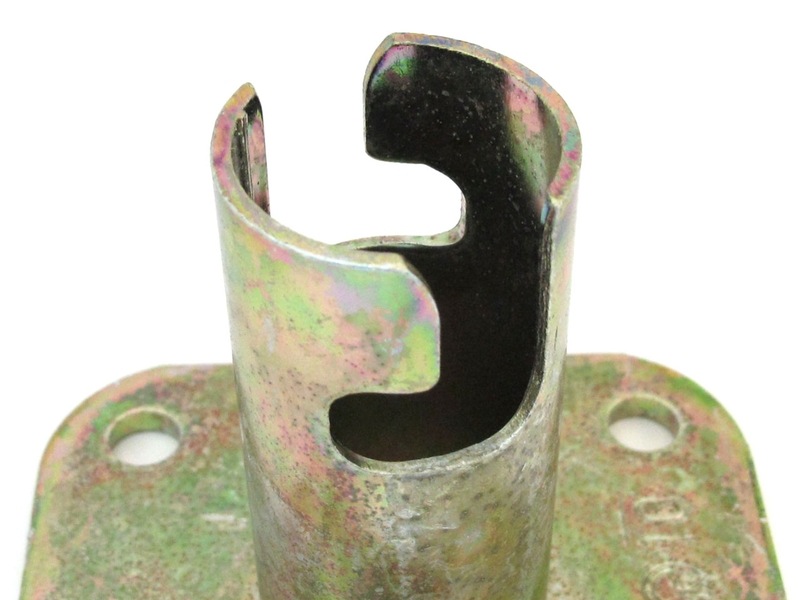 ����١���