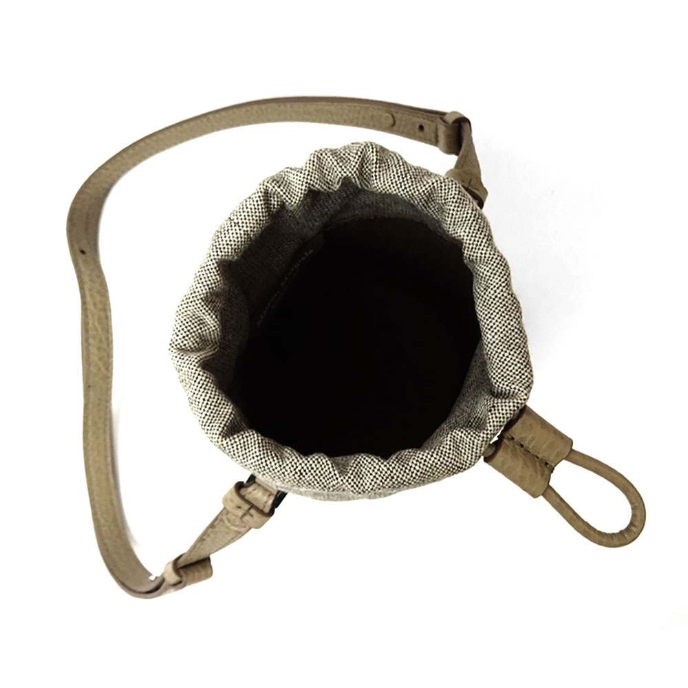 メゾンマルジェラ バッグ レディース Maison Margiela 5AC バケットバッグ ミニ S56WG0164 P4348 T2172 タン メゾンマルジェラ バッグ レディース Maison Margiela 5AC バケット