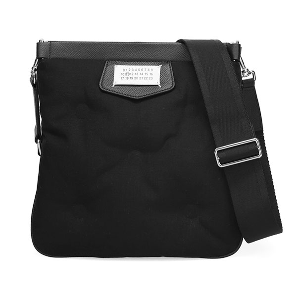 メゾンマルジェラ バッグ レディース Maison Margiela グラムスラム スポーツ フラップポケット SB2WG0008 P1511 T8013 ブラック