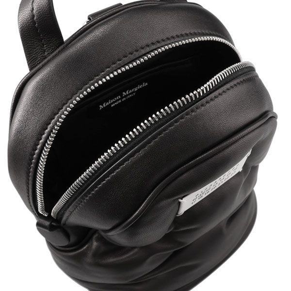バックパック・リュック MAISON MARGIELA Women Backpacks P4300 S56WA0014 T8013 BLACK メゾンマルジェラ バッグ レディース Maison Margiela グラム