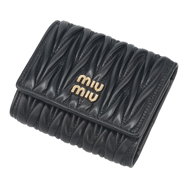 MIUMIU マテラッセレザー ブラック 三つ折り財布 楽天市場】MIU MIU ミュウミュウ 三つ折り財布 マテラッセ MATELASSE