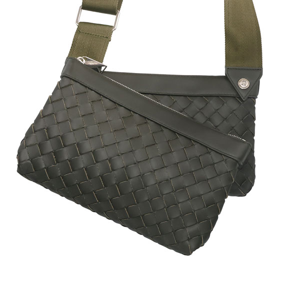 ボッテガヴェネタ バッグ メンズ BOTTEGA VENETA イントレチャート