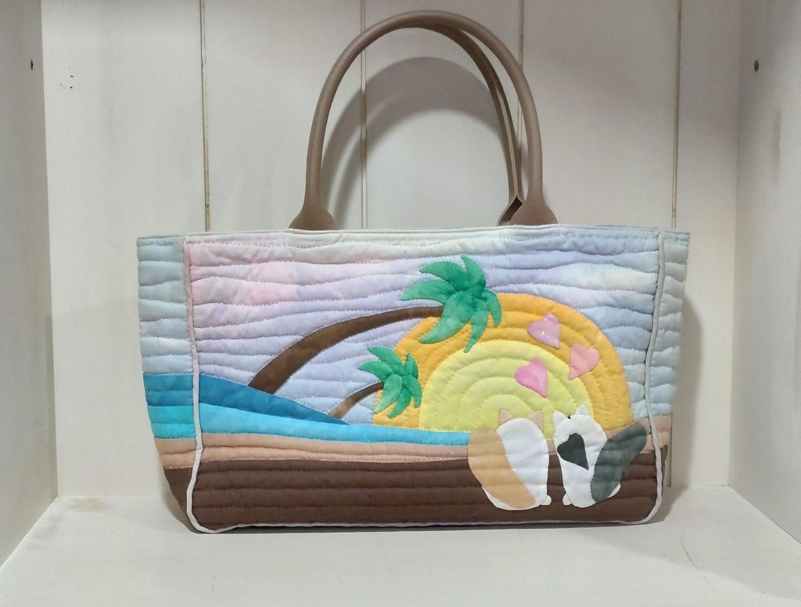 ニャニャ吉・ミカリのLoveLoveSunsetBeach
