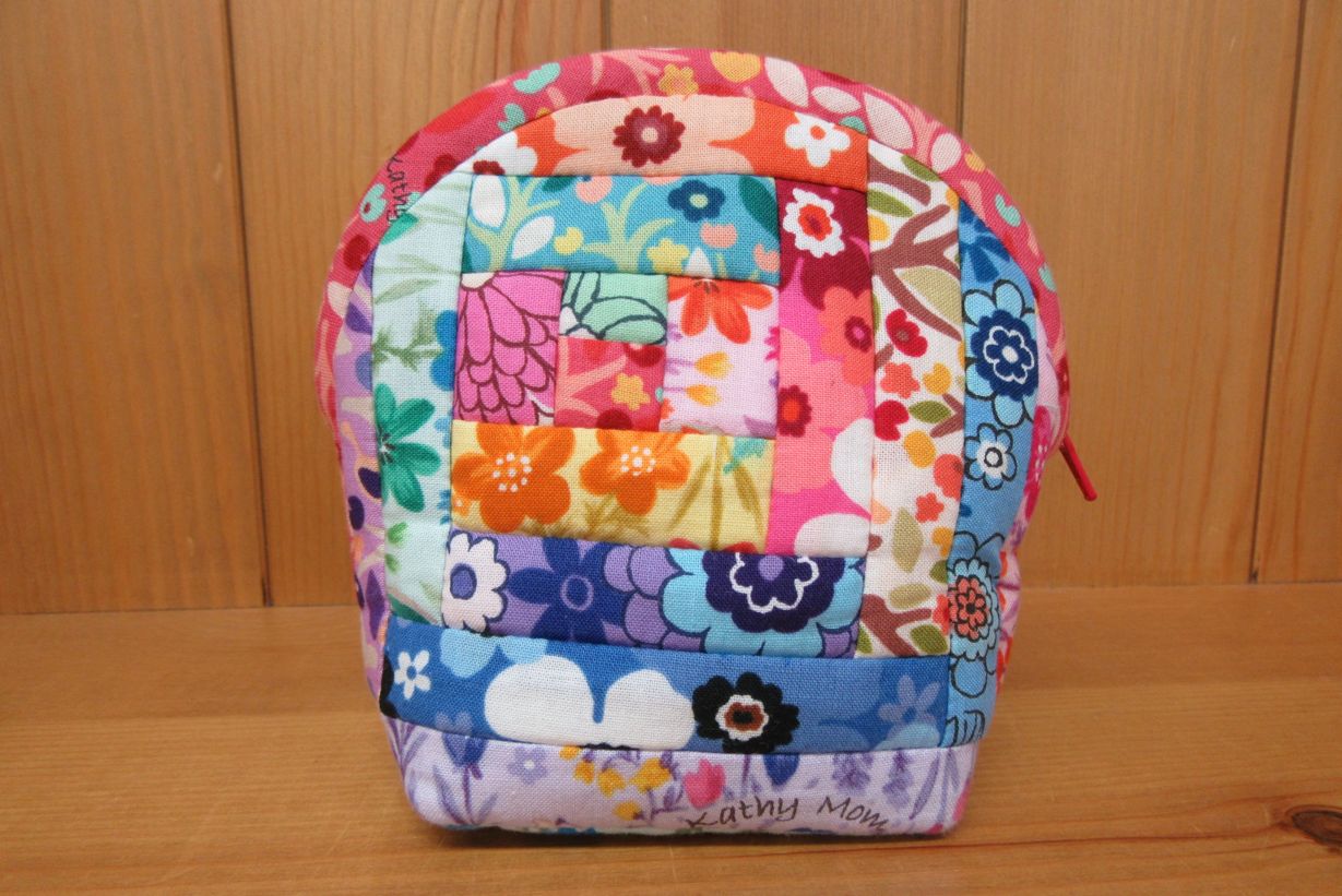 プチフラワーのピースポーチ