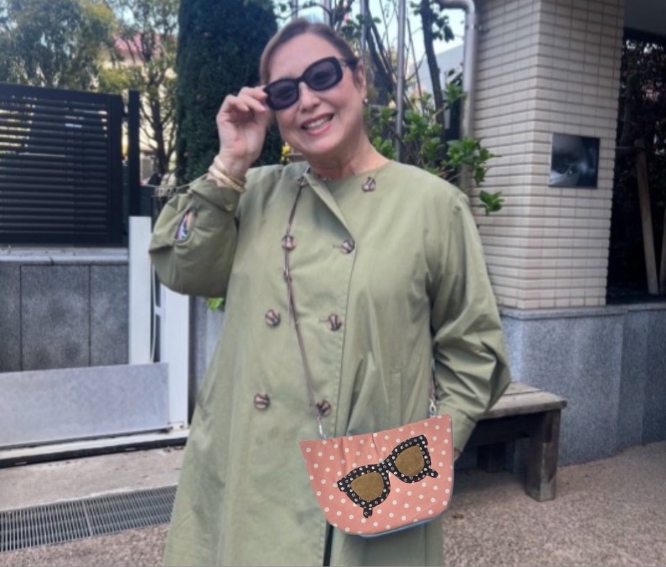 サングラスのミニバッグ（ピンク）