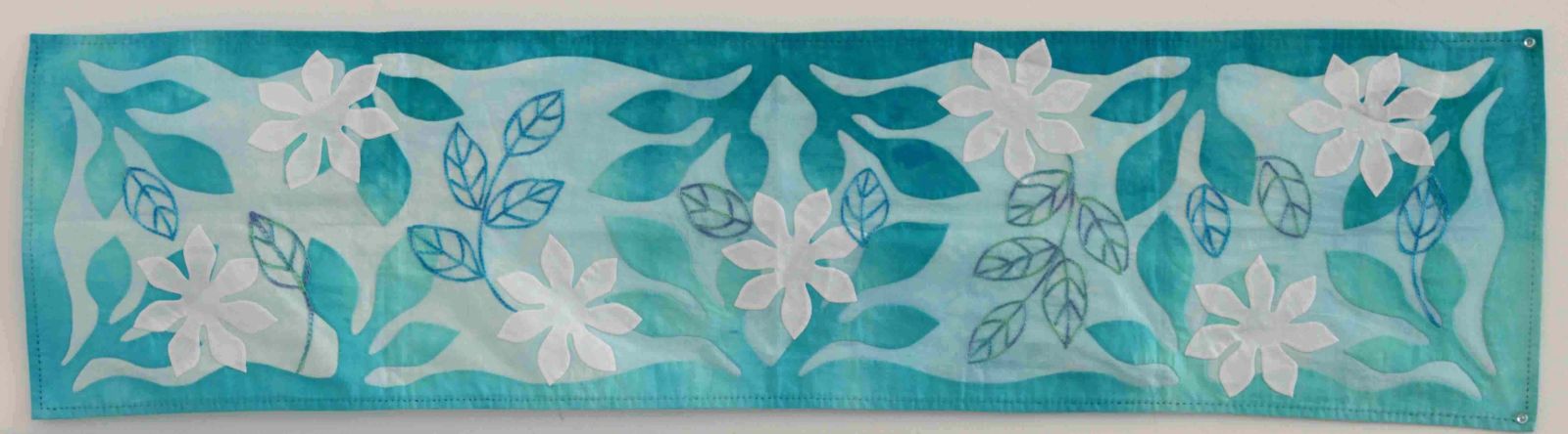 L.タヒチアンティアレのテーブルライナー