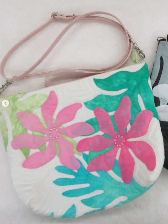 プアナニ・マダムバッグ（ライト）