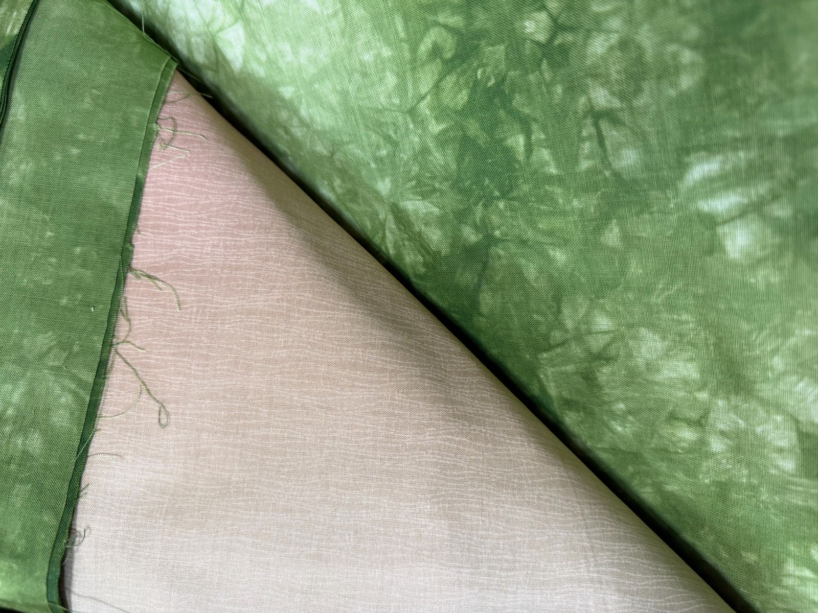 フェーンとスモールティアレのタペストリー