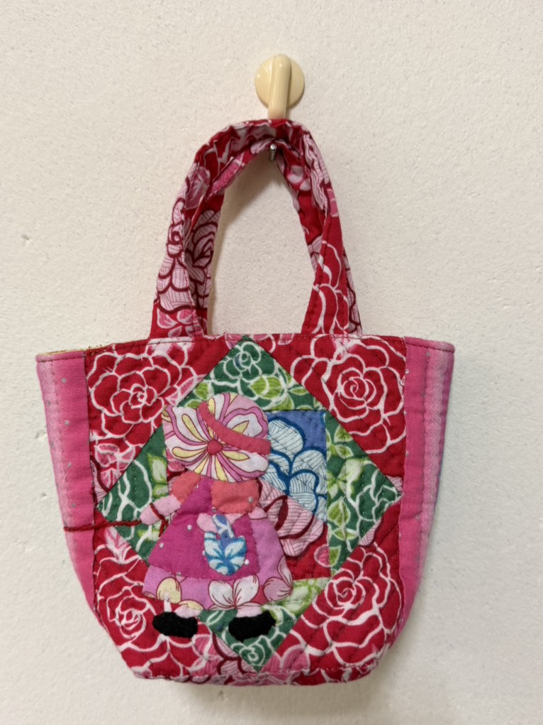 おさんぽスーちゃんのミニバッグ