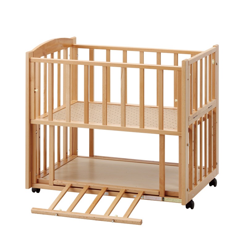 ミニベビーベッド スリーオープン(収納板付)【国産】お世話用の扉が3枚あるミニベビーベッド【内寸：60×90cm】【使用期間：生後24ヶ月以内】［レンタル］