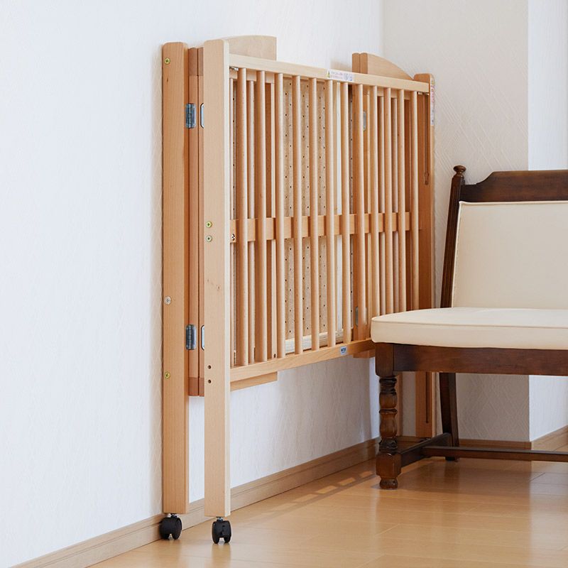 折りたたみ ハイポジション ベビーベッド【国産】床板の高さが66cmでかがまずにお世話ができるハイポジション［レンタル］