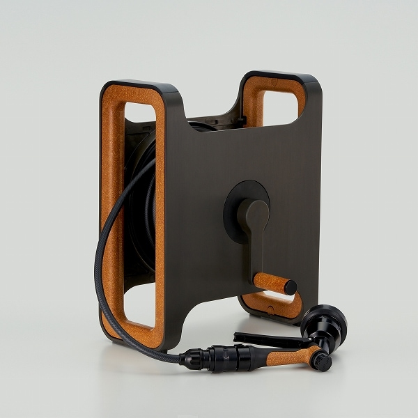 VTYGG100（金属ガーデンリール）｜ロイヤルガーデナーズクラブ公式通販