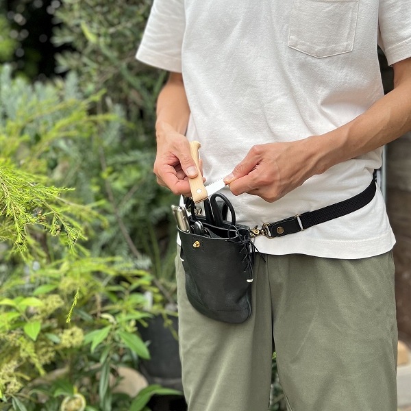 �����ǥ˥󥰥ݡ��� FL301