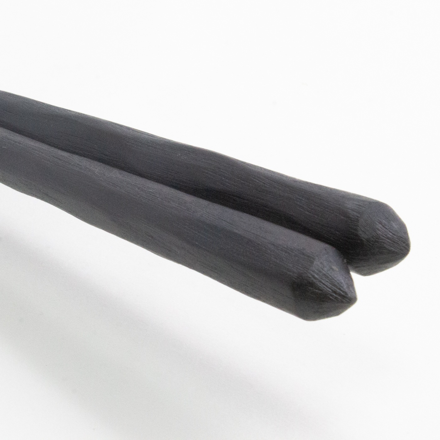 極上手彫黒檀　一半　23.5cm
