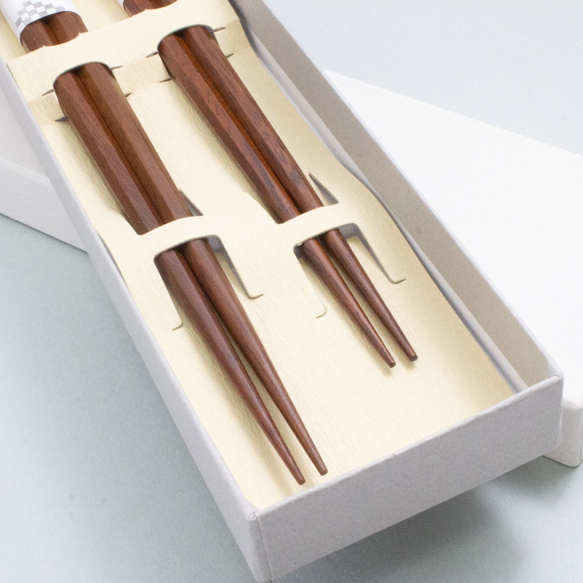 八角鉄木六回塗 夫婦箸 紙箱入り