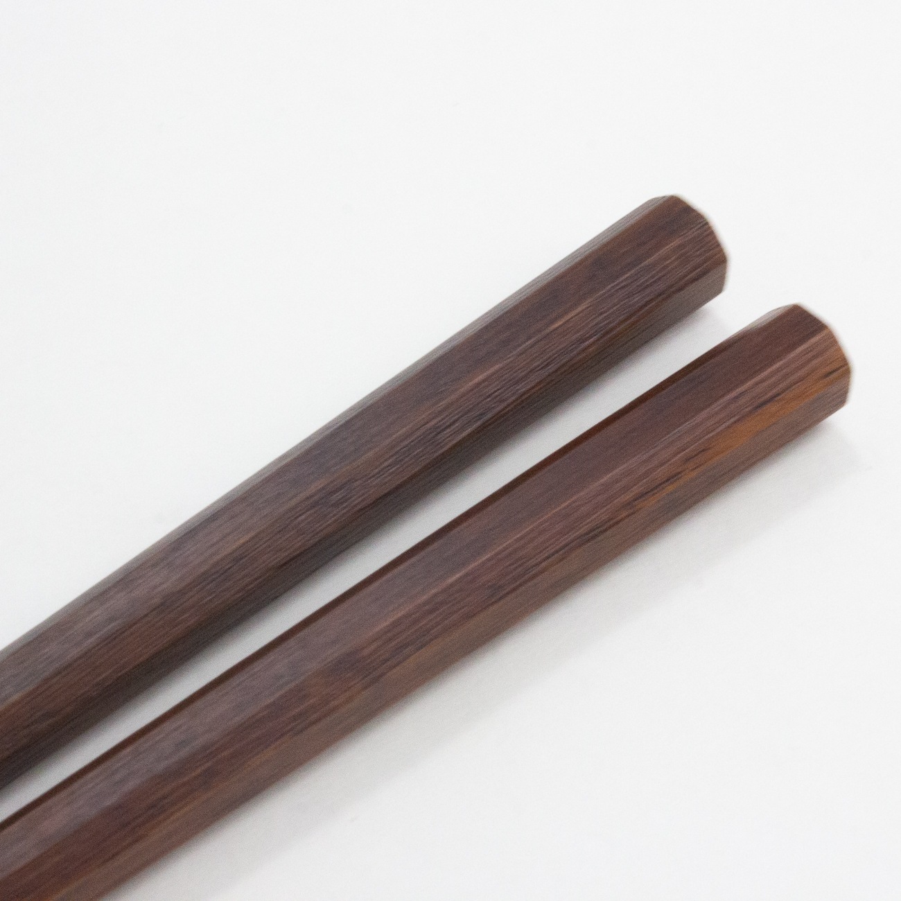 八角鉄木六回塗　大　23.5cm