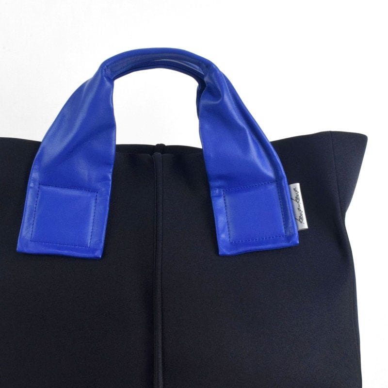 人気✨カワカワ kawakawa トートバッグ wet素材 限定 ブルー Newリリース【wet blue】トートバッグMサイズ | トートバッグ