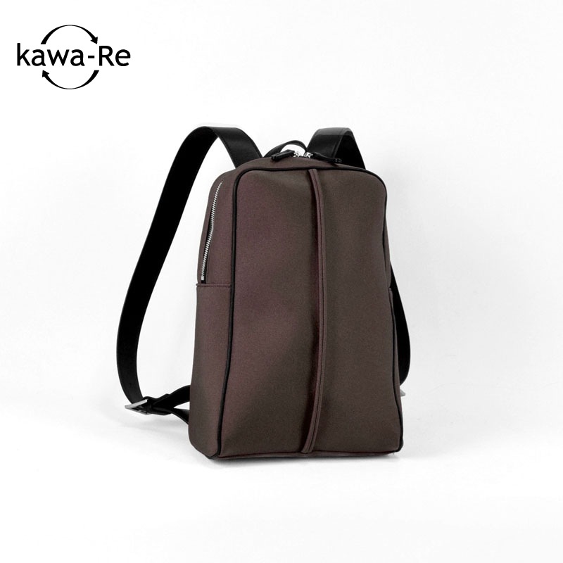 kawakawaシルバーリュック レア人気完売 カワカラ cawa color ソフトな牛革 美シルエットリュック