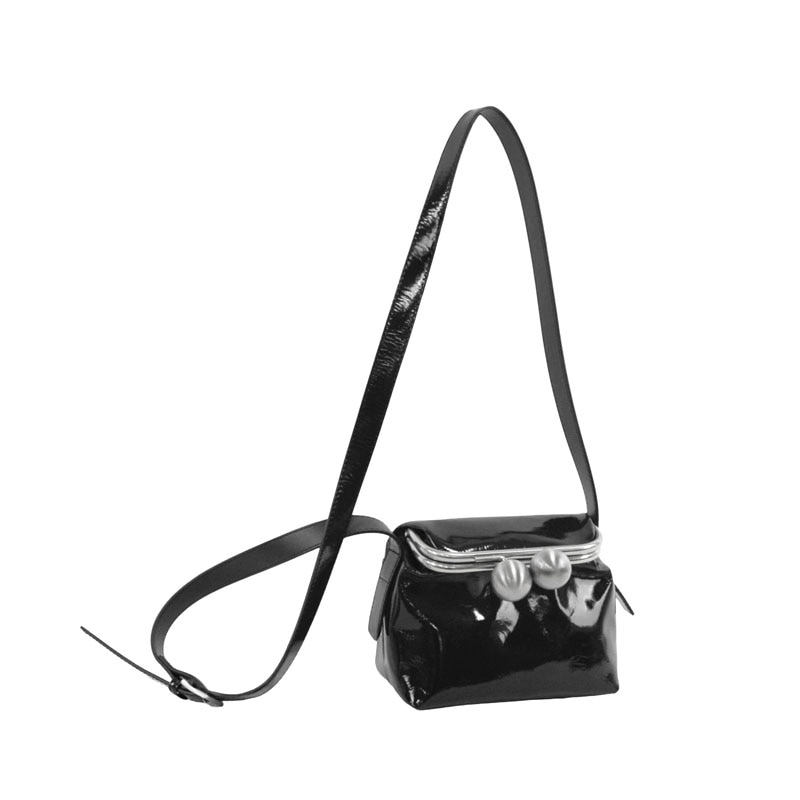 バッグブランド【kawa-kawa(カワカワ) 公式オンラインショップ】