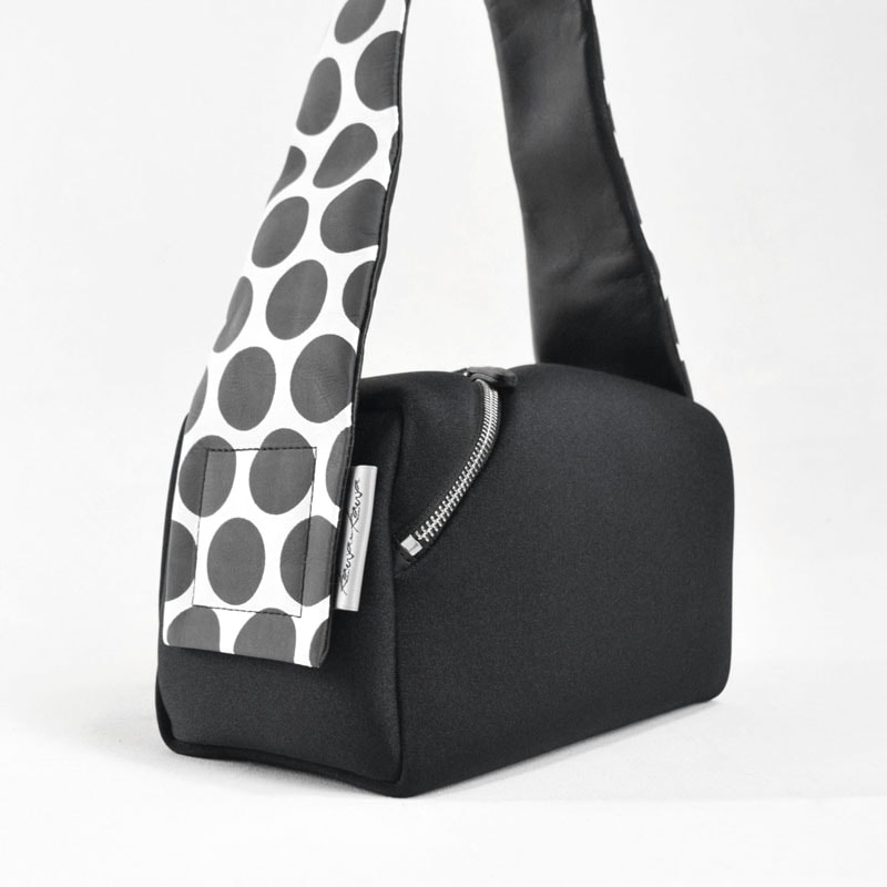 カワカワバック 楽天市場】【kawa-kawa公式】 ボディバッグ レディース メンズ ユニ