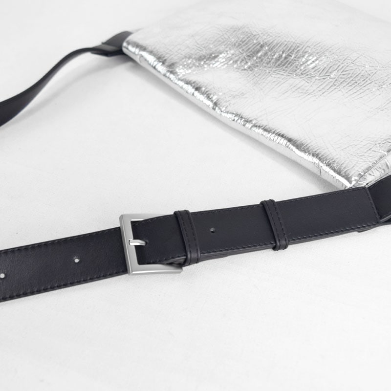 近日リリース【incas】hatomeボディバッグMサイズ | ボディバッグ