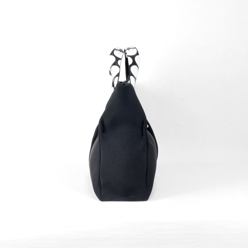 【美品】kawa-kawa wet トートバッグ　水玉ハンドル　Mサイズ　黒 wet mizutama handle】トートバッグSサイズ | トートバッグ