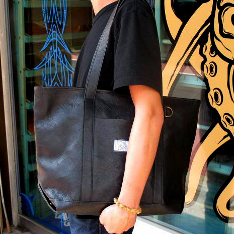 革蛸布袋謹製 ミディアムトートバッグ ブラックボックス | 革蛸