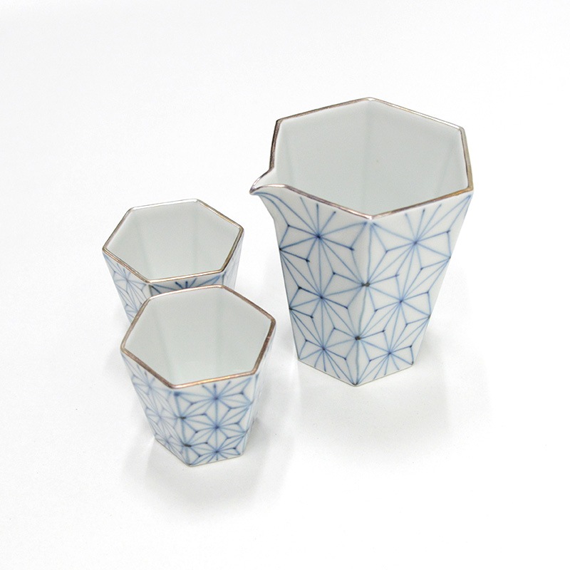 銀彩染付 六角片口/酒盃 ぐい呑み セット（箱入り）