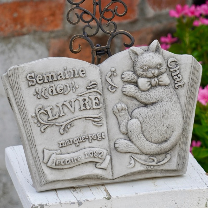 アンティークボード「猫さんの絵本!」