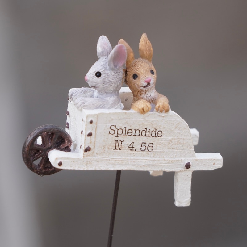 ガーデンピック「うさぎの大冒険♪」