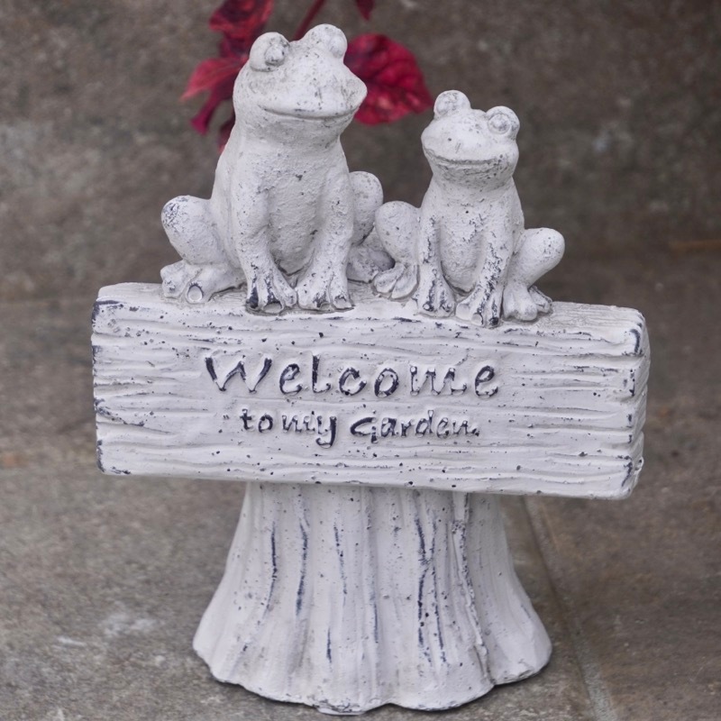 アンティーク風カエルオーナメント『友だちとおしゃべり』