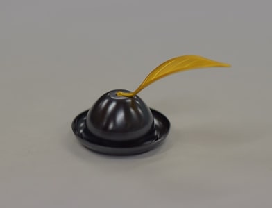 ろうそく火消し　木の葉