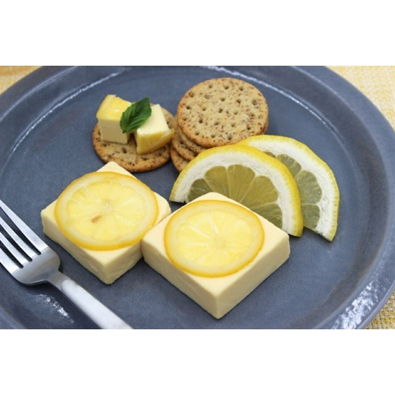 香の蔵 【夏限定】レモンクリームチーズ<br>【ワインとの同梱可能】【ラッピング不可】【ギフトBOX不可】