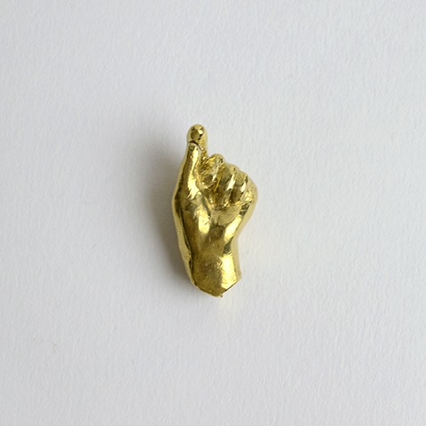 穀雨 真鍮オブジェ（T-03） カードスタンド/手｜恵文社一乗寺店