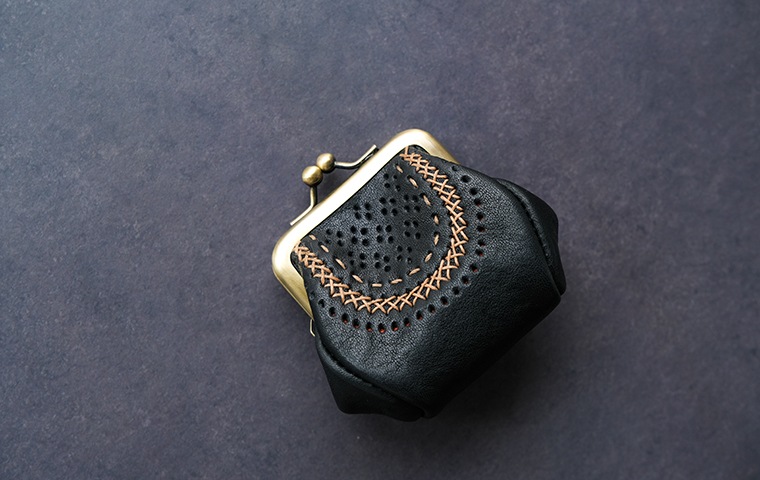 Yammart coin case 01 刺繍入りがま口小銭入れ｜恵文社一乗寺店