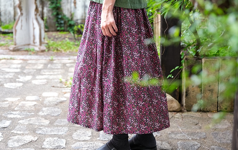 yk リバティギャザースカート Marguerite（デイジーの花）｜恵文社