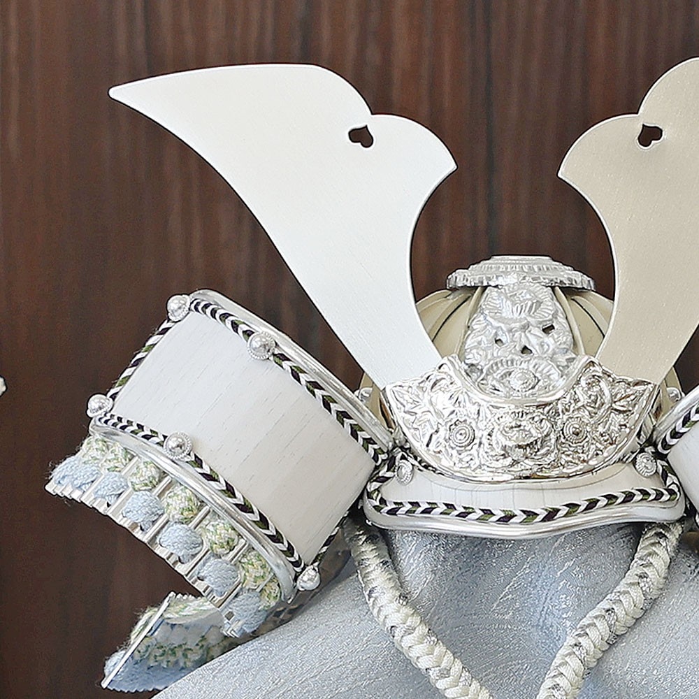 五月人形 コンパクト Premium Brown 木製本格収納飾り | 落ち着いたモダン武将兜