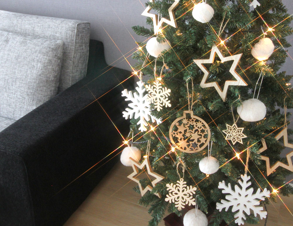 簡単組立式】ウッドベーススリムツリー 天然木のオーナメント