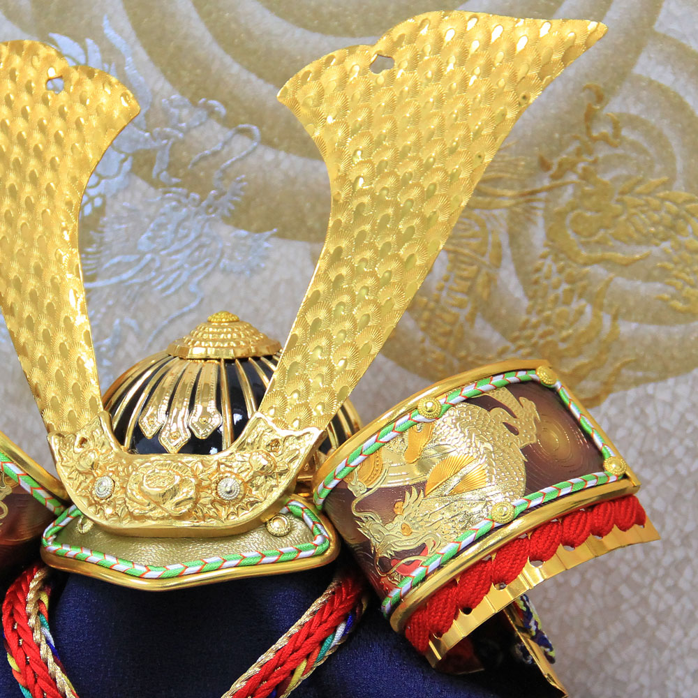 五月人形 コンパクト 壁掛けオリジナル兜ケース飾り | 省スペースでおしゃれ