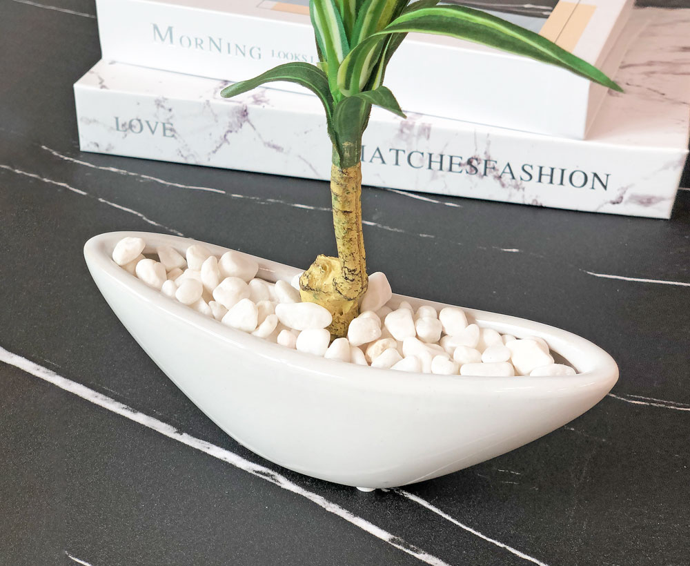 ユッカ フェイクグリーン 30cm コンパクト おしゃれ｜恵月人形本舗