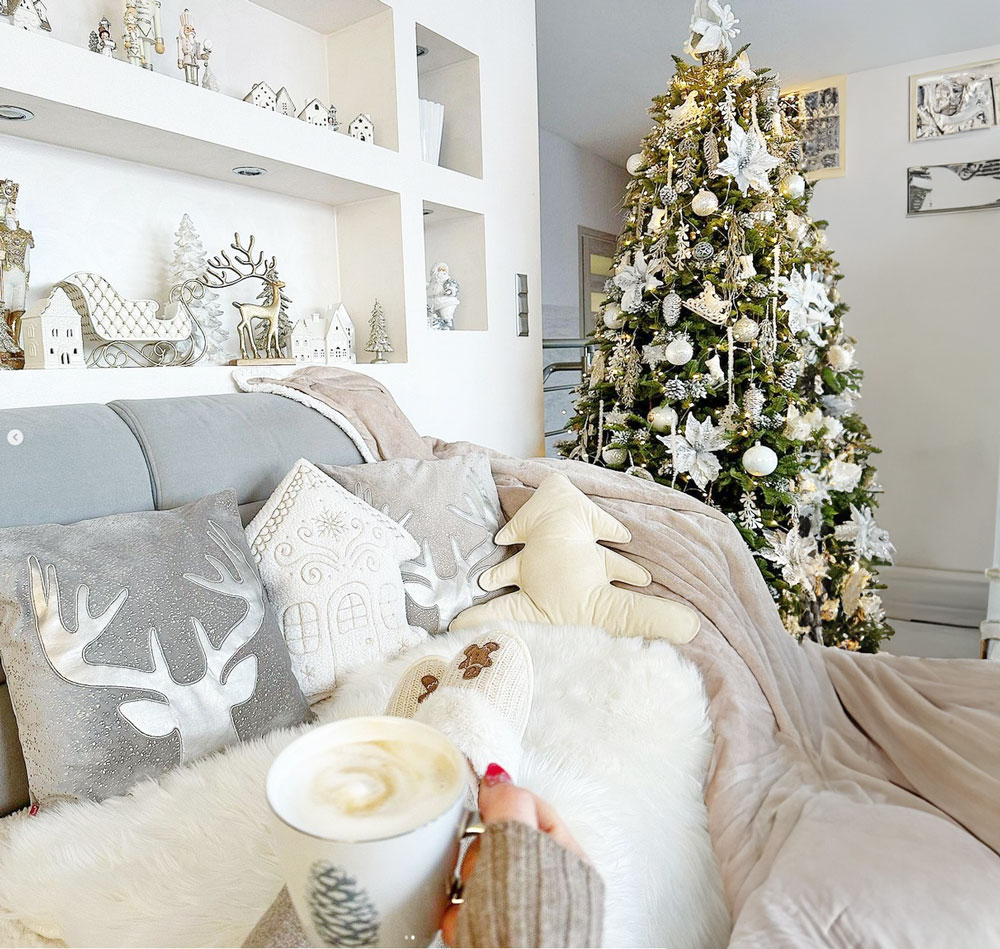 【簡単組立式】CLAREX SWIERK(クラレックス シュフィエルク) ポーランド製 高級 ツリー単品 180cm 220cm 250cm 分割式