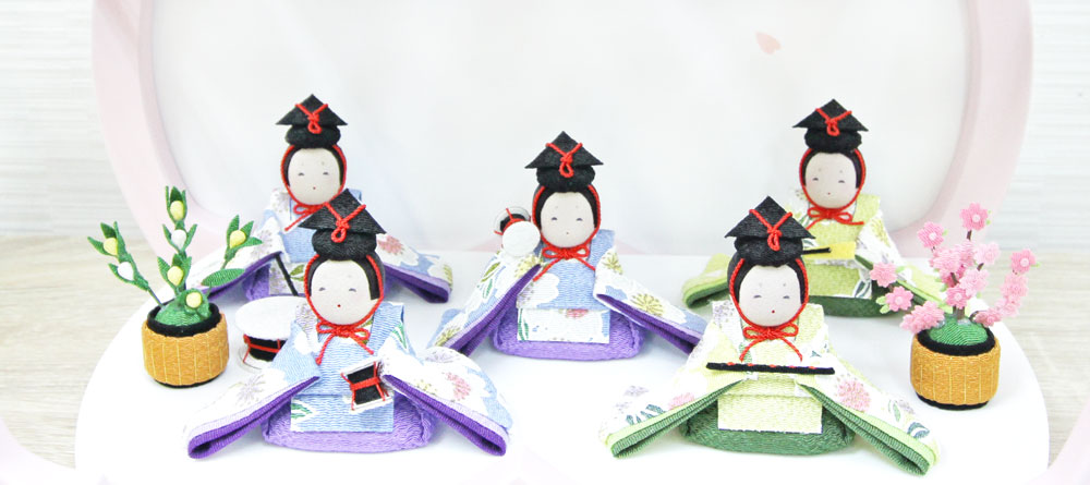 雛人形 コンパクト 木製桜台平飾り｜桜の温もりを感じる雛人形